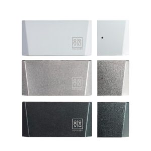 Novosan, Handtork, kub. Produktnummer: 5213-1. Färgalternativ: grafitgrå, silver, vit. Material: borstad aluminium.